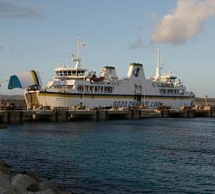 Anlegen in Cirkewwa