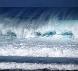 Brandung am Sentier Littoral Sud-Ouest