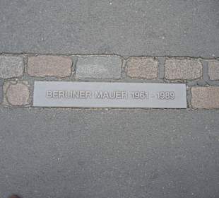 Gekennzeichneter Weg der Mauer