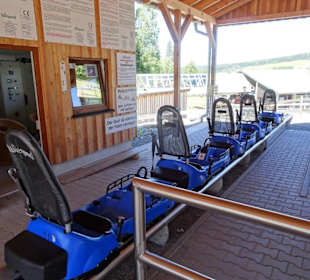 Im Bahnhofsbereich des Alpine Coasters