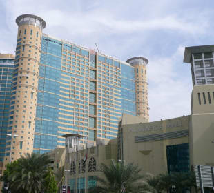 Hotel Grand Millennium Al Wahda und Mall