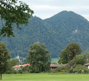 Blick zum Golfplatz von Ruhpolding