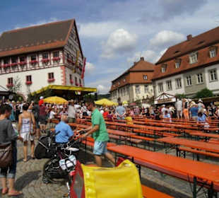 Weinfest-Trubel