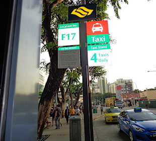 Blick auf Seragoon Road