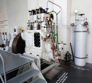 In der Abteilung für "Schiffstechnik"