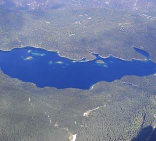 Blick von der Zugspitze auf den Eibsee