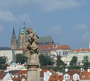 Blick zur Kleinseite