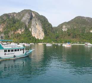 Blick vom Boot auf die Tonsai Beach 
