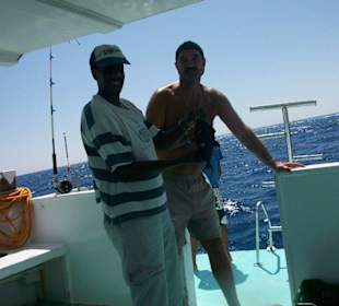 Bob half beim Abhaken