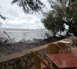 Promenade Cala Bona bei Sturm