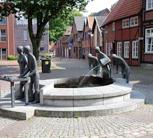 Eindrücke vom Spargelbrunnen in Nienburg