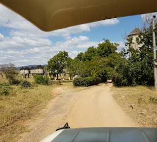Erlebnisse und Wege der Safari