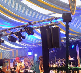 Das Bierzelt tägliches Programm