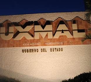 Uxmal bei Nacht