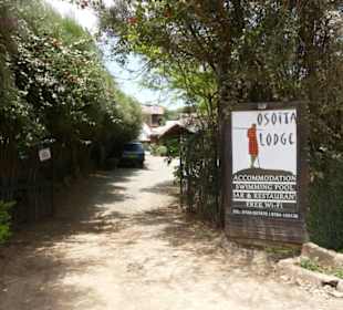 Einfahrt Osoita Lodge