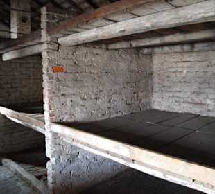 Eine Koje für 30 Menschen