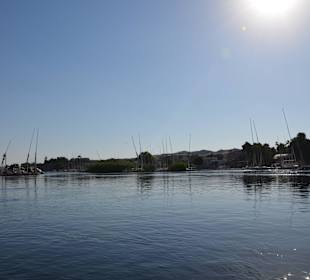 Bootsfahrt durch das Naturschutzgebiet