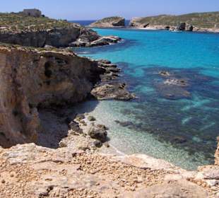 Blaue Lagune von Comino