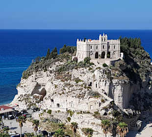 Kirche Santa Maria dell'Isola