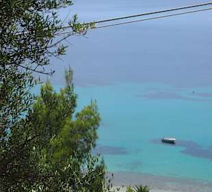 Wunderschöne Bucht. Unterwegs auf Sithonia