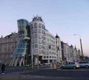 Un edificio diferente