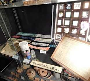 In der Abteilung für Kinogeschichte im Filmmuseum