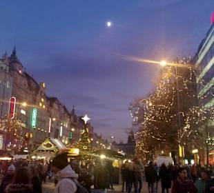 Weihnachtsstern über dem Wenzelsplatz