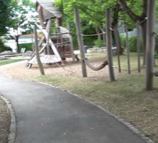 Spielplatz Heckenrosenweg Gülstein