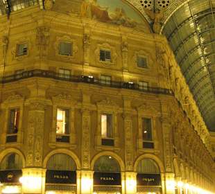 Piazza del Doumo bei Nacht