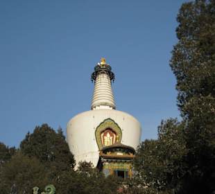 Die Weiße Dagoba im Bai Hai Park