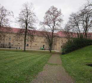 Seysselkaserne/Universität