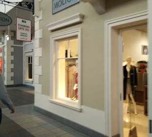 Fashion House