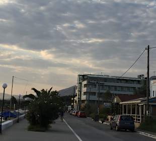 Straße zum Corissia Princess