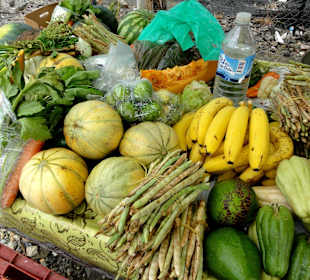 Impressionen vom Markt in Sainte-Anne