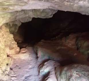 Höhle beim Kloster Katholiko