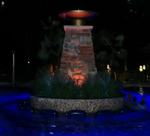 Aussenbereich mit Beleuchtung