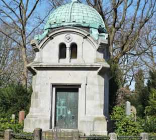 Rundgang über den Friedhof Engesohde