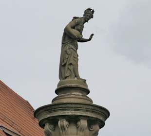 Die Marktbärbel vom Marktbrunnen