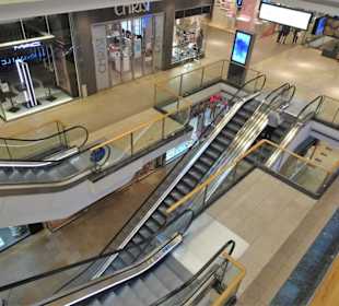 Impressionen aus den Schloss-Arkaden