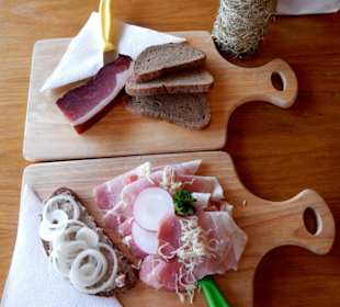 Schinkenbrot + Speck mit Brot
