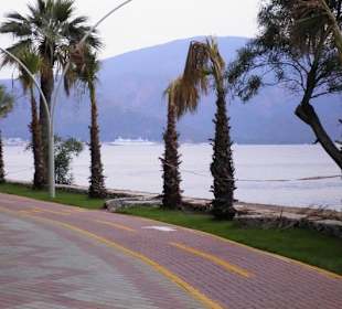 Blick zur TUI "Unser Schiff" in Marmaris