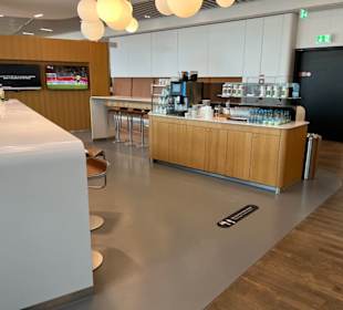 Lufthansa Senator Lunge non Schengen FRA