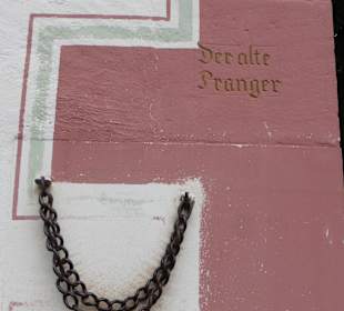 Der Alte Pranger am Rathaus von Zeil