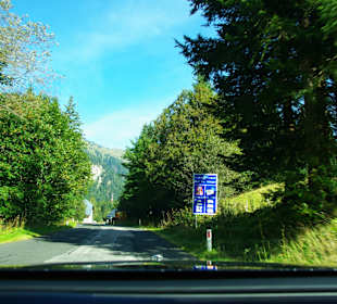 Warnschilder beachten