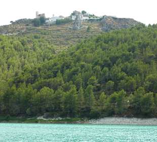 Guadelest, vom Stausee aus betrachtet