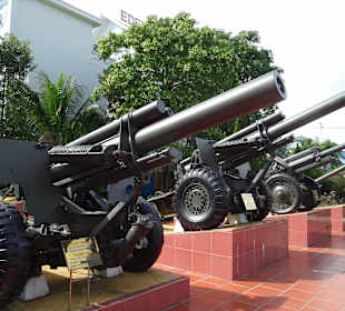 Im Freigelände des Militärmuseums