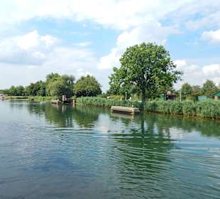 Anlegestelle vor der alten Schleuse