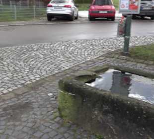 Brunnen am Rathaus Kleinbettlingen