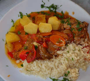 Kaninchen (Traditional House Mastihari)