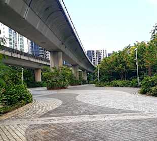 MRT Lakeside
